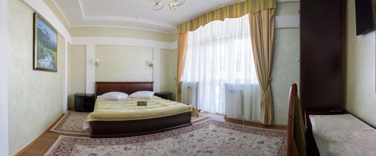 Solnichnaia Dolyna Hotel Polyana  Exterior foto